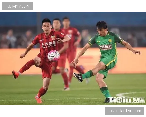 上海海港面临双线作战挑战阵容深度与轮换成最大考验